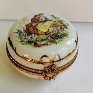 Vintage Limoges Frankreich Porzellan Trinket Box, handgemalt