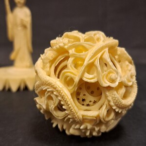 Chinese hand carved Art , Happiness Ball