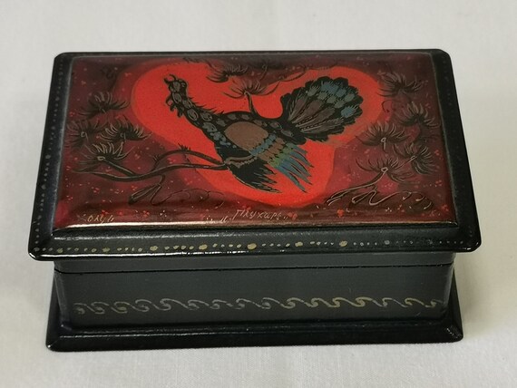 Antique Hand Painted Box in Lacquered Wood With , Hand Made