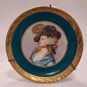 Limoges Miniature Gold Patterned Trinket Plate from France