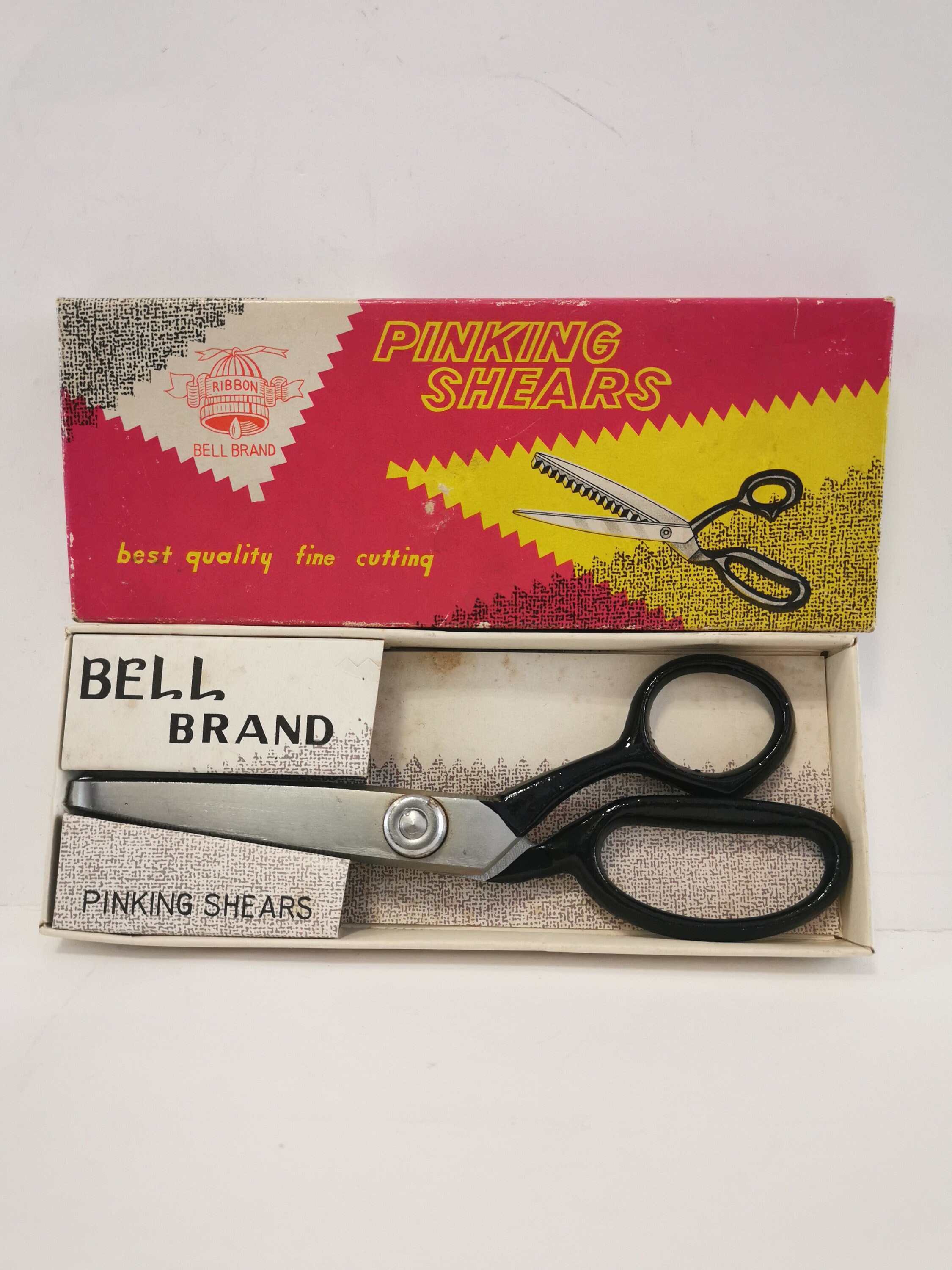 METROLOGY PINKING SHEARS - Made in USA - Scissors – ineedths
