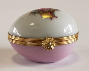 Vintage Hand Painted Limoges France Trinket Box