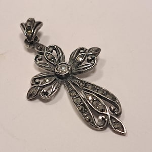 Vintage sterling silver crucifix, catholic devotion