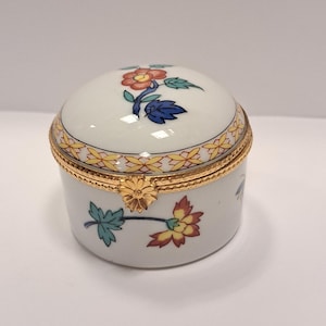 Vintage Limoges France Porcelain Trinket Box Peint Main
