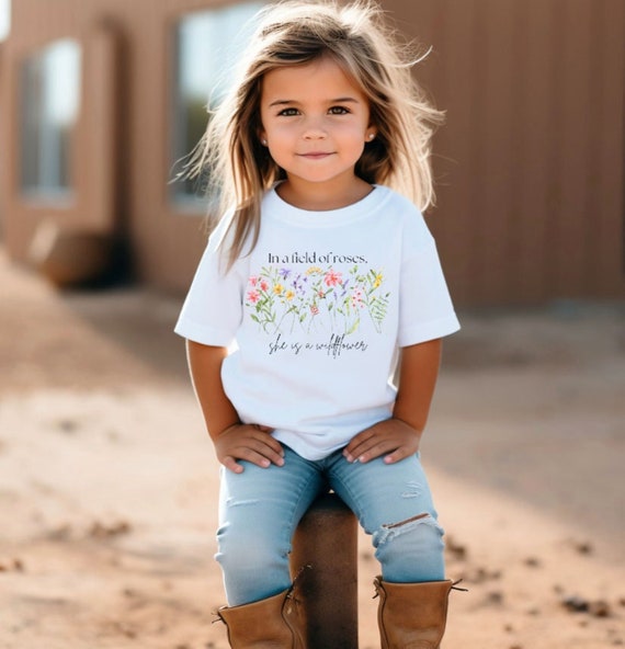 Flower Children Tees For Women Let It Be Flower Butterfly T-Shirt Flower Children Tees For Women Let It Be Flower Butterfly T-Shirt