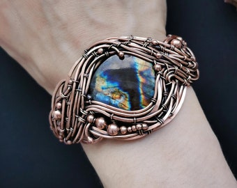 Dragon's eye bracelet jewelry, Chunky Labradorite bracelet cuff, Large wide statement adjustable fantasy wire wrap bracelet for woman