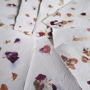 A5 Geranium Recycled Paper Sheets, Botanical Paper, Pressed Flower Paper, 10 Handmade Sheets of 15 cm by 21 cm