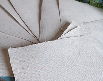 Carta A4 con coriandoli arcobaleno: Carta riciclata fatta a mano color vaniglia (10 fogli)