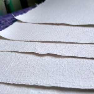 Carta fatta a mano, fogli di carta riciclata bianca filettata A5, 10 fogli da 21 cm per 15 cm