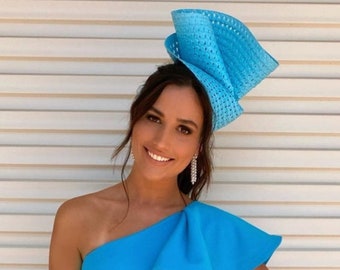 Bandeau tressé pour femme en bleu ciel, blanc cassé, rouge ou brun Milo. Mlle Tara