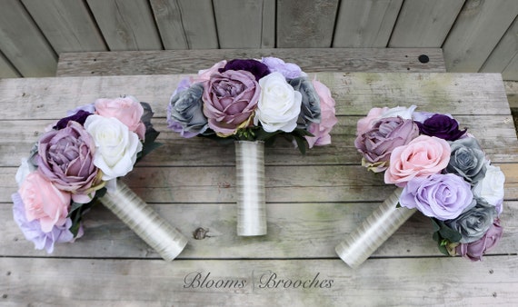 Un bouquet de mariée violet ! {Décoration Mariage} - Bouquets de mariée et  Boutonnières