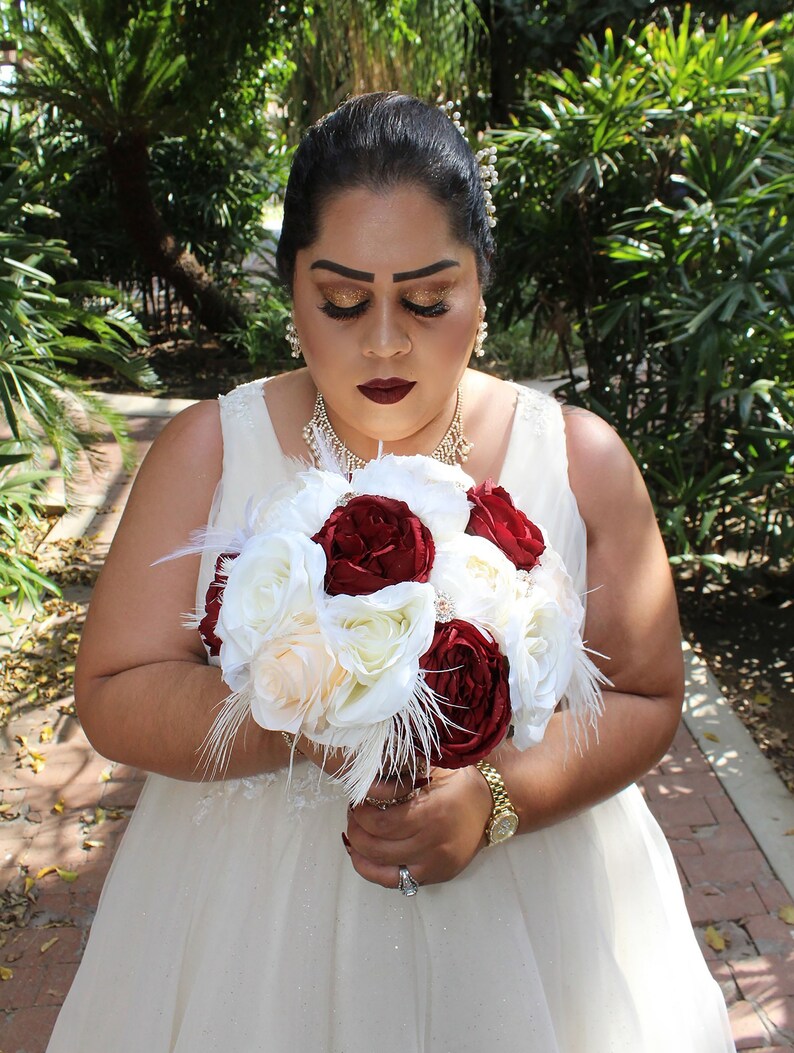 Wine and cream bouquet bridesmaids wine ivory Weedding Bouquet Feather Bridal bouquet Gatsy Wedding Rose Gold Bouquet