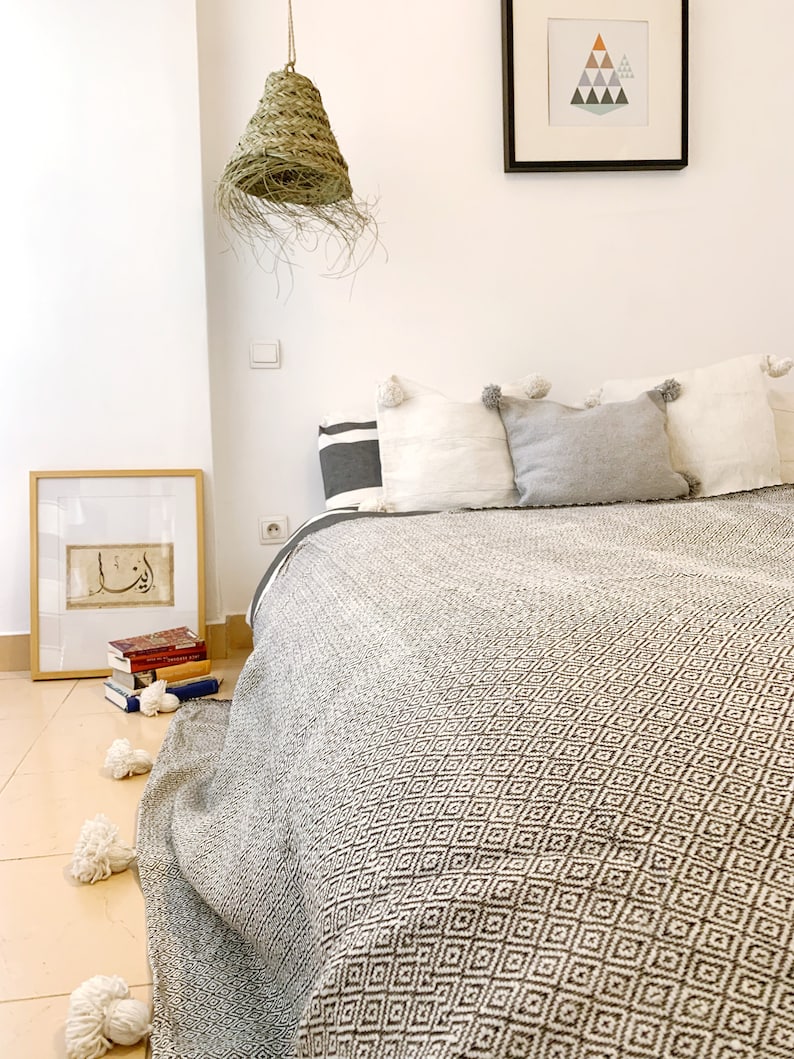 Berber Comforter /& Quilt. Bohemian Throw Handwoven Wool on a Wooden Loom Solid Yellow Bed Sheet Moroccan Yellow Pompom Blanket Throw