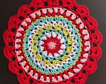 Floral Doily PDF – Round Table Decoration Guide – Colorful Table Mat