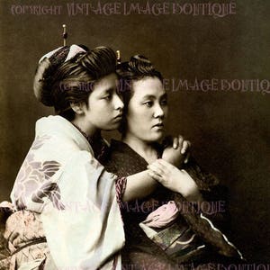 Schöne antike Hand getönt 1920 Lesben Paar In Kimonos Hochzeit Lebenspartnerschaft Hochzeit 5x7 Grußkarte