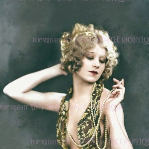 Maravilloso retrato fotográfico coloreado antiguo de los años 20 de una encantadora coqueta vampírica 5x7 Tarjeta de felicitación