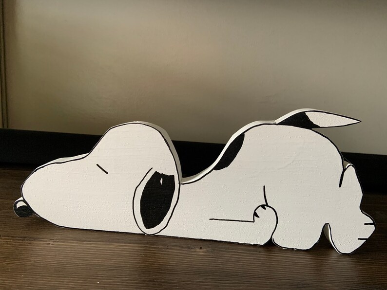 Relaxing Snoopy Mailbox Topper/Decor | Etsy