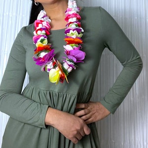 Collier lei hawaïen, collier tropical, collier en soie florale, collier hawaïen, collier île, sautoir fleur tropicale