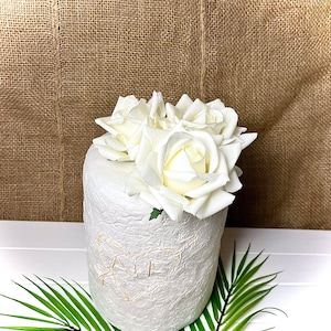 4 white rose cake topper, tropical cake topper, tropical cake decoration, tropical flowers, flower on wooden sticks