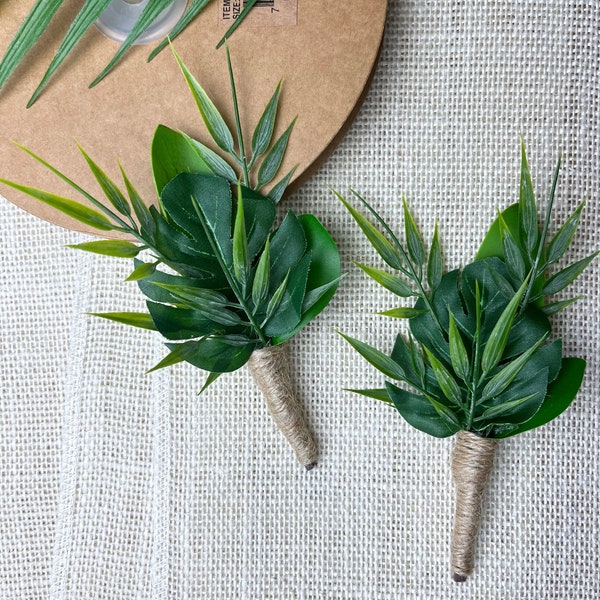 Monstera Tropical Boutonniere For Groom, Groomsman Boutonniere, Forest Buttonhole, Fiance Tropical Greenery accessories, Flower For Him