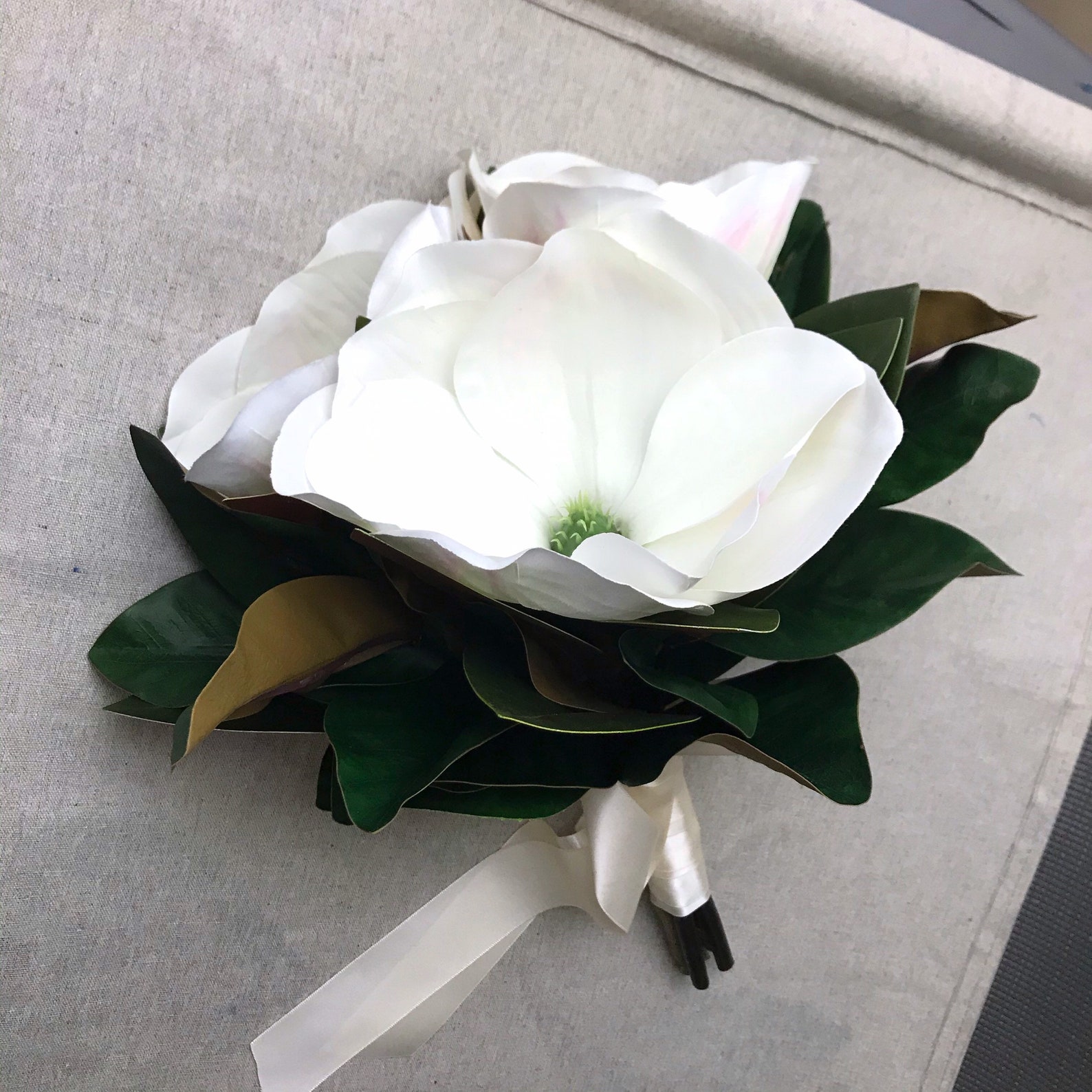 Magnolia Bride bouquet/ Ramo Magnolia / Medium magnolia Bride Etsy