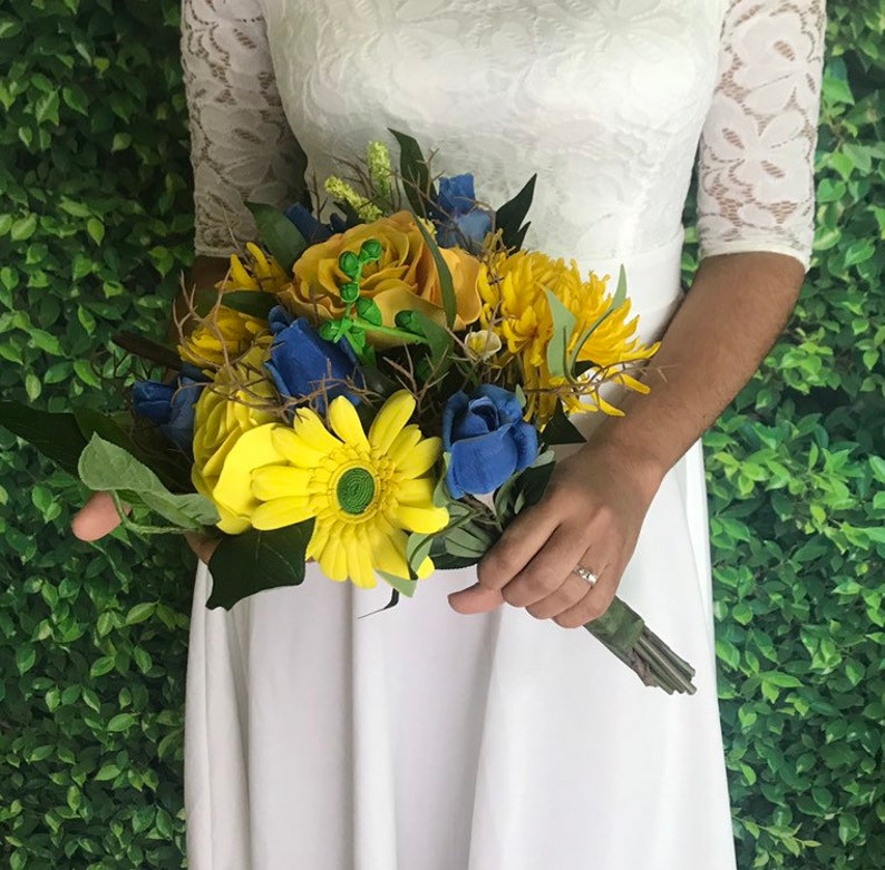 Rustic wedding bouquet for the Bridal artificial flowers bouquet for wedding. ramo xv yellow and hot blue wedding Bouquet