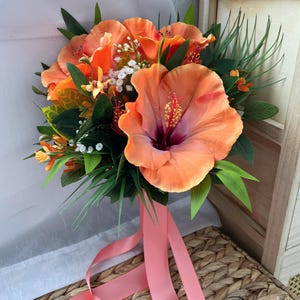 Orange hibiscus bouquet, Bridesmaid Bouquet in large hibiscus, Tropical bouquet, Hawaiian Bouquet, large hibiscus bouquet for wedding.