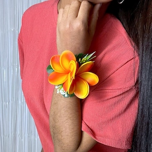 Plumeria wrist corsage, orange tropical corsage for wedding, island corsage, monstera and plumeria corsage, prom flowers