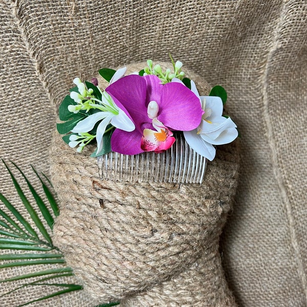 Tropical hair comb, White lily and orchid  tropical hair comb, island accessory for bride, tropical comb.