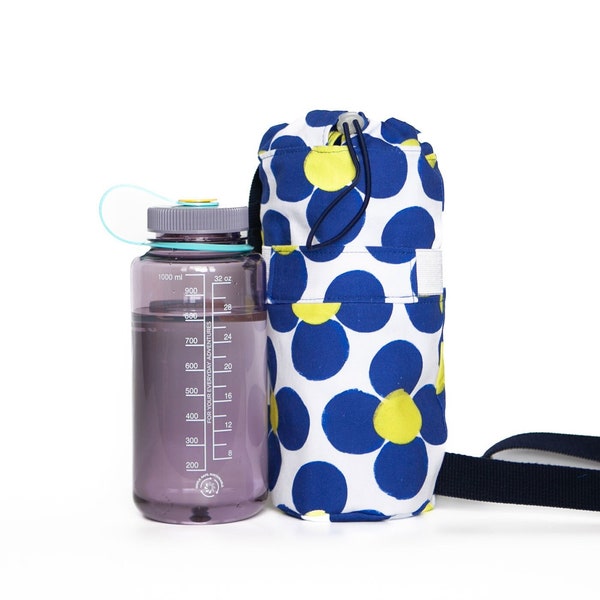 Larisa Water Bottle Bag (2 Sizes) PDF Sewing Pattern