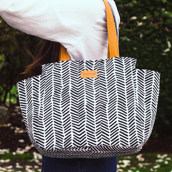 Noel Tote Bag PDF Sewing Pattern - 4 Sizes, easy bag pattern, travel bag, market bag