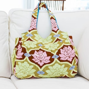 Doreen Travel/Diaper Bag PDF Pattern, easy sewing pattern, hobo bag pattern