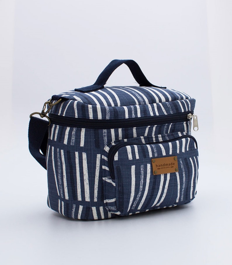 Dillan Lunch Bag PDF Sewing Pattern, camera bag image 1