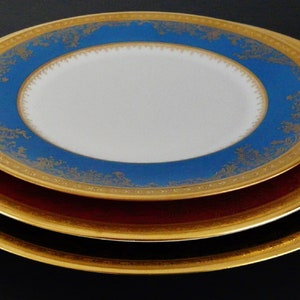 Conjunto de 3 pratos de porcelana Haviland Limoges Pompadour com borda dourada