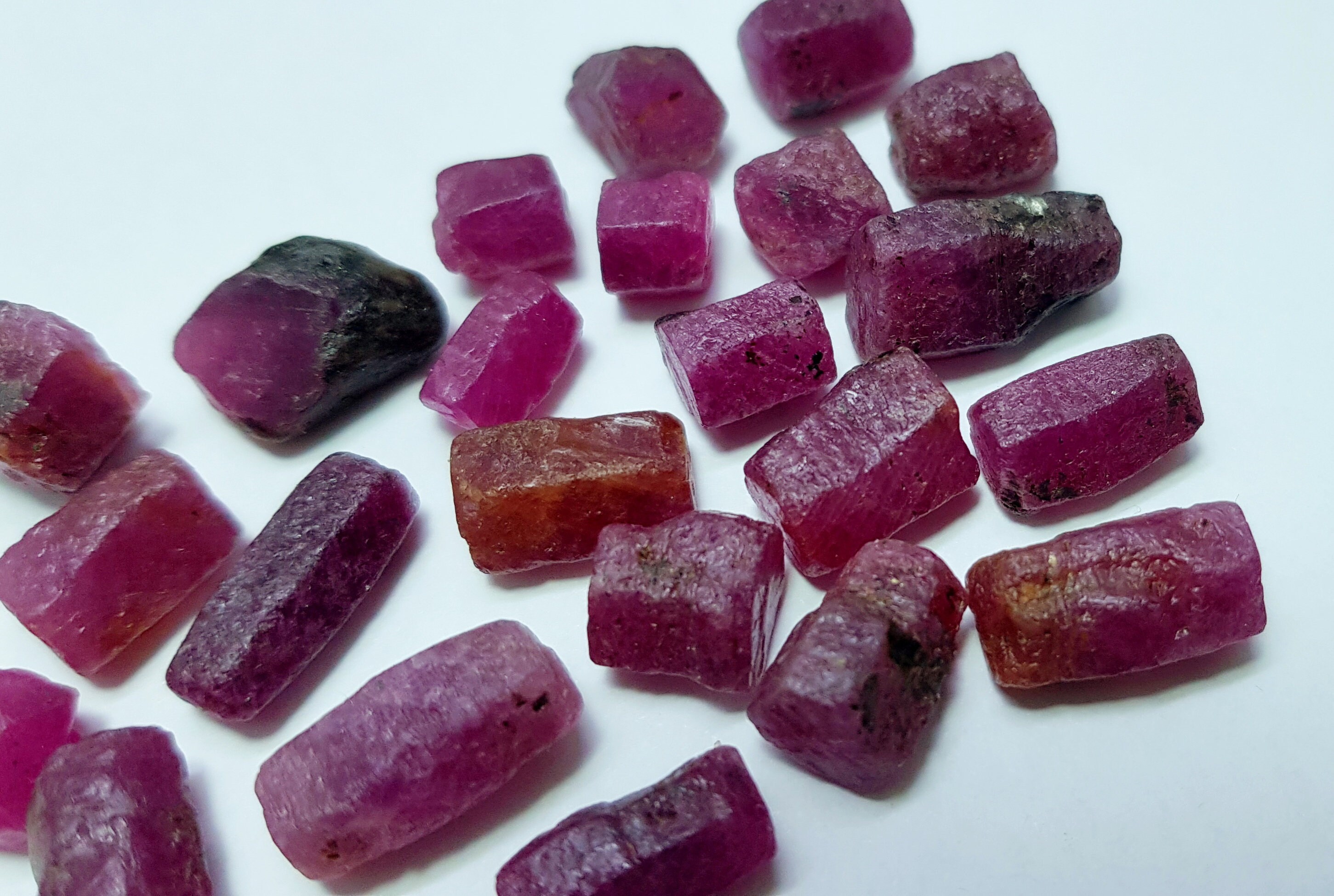200 Carats Natural Ruby Crystals from Africa Etsy