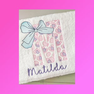 Personalised Girls Towel / Girls Swimming Towel / Kids Personalized  Towels / Flower Girl Gifts  / Leopard Print / Custom Name Towel