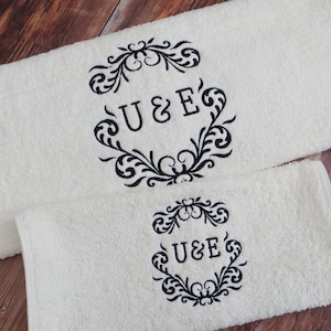 Personalised monogrammed towels  / Second Wedding Anniversary Cotton Gift / Christmas Towels / Mr and Mrs Towels / Matching Towels - Wedding