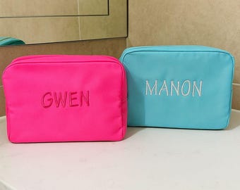 Personalized Kids Wash Bag: Embroidered Rainbow Name Travel Toiletry Bag