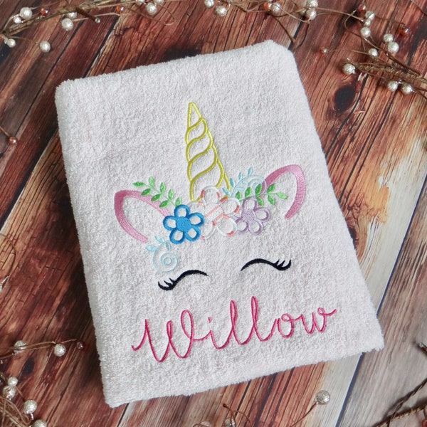 Personalised Unicorn Towel / Embroidered Unicorn Towel / Personalized Unicorn Bath Towels ,  Girls Bath Towels , Kids Unicorn Towels -