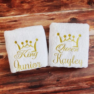 King and Queen Towels - Personalised towels - Matching Towels - Monogrammed Towels -  Wedding Towels - Crown Design Towels - King Towel -