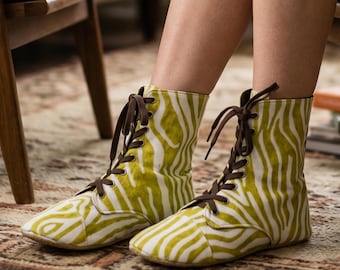 Women's Combat Boot PDF Sewing Pattern - DIY Fabric Shoe Template | Lace Up Ankle Bootie Tutorial | US Sizes 5 to 10 | Custom Footwear