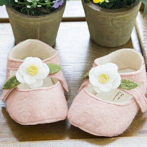 Lilly Baby Mary Janes PDF Sewing Pattern image 7