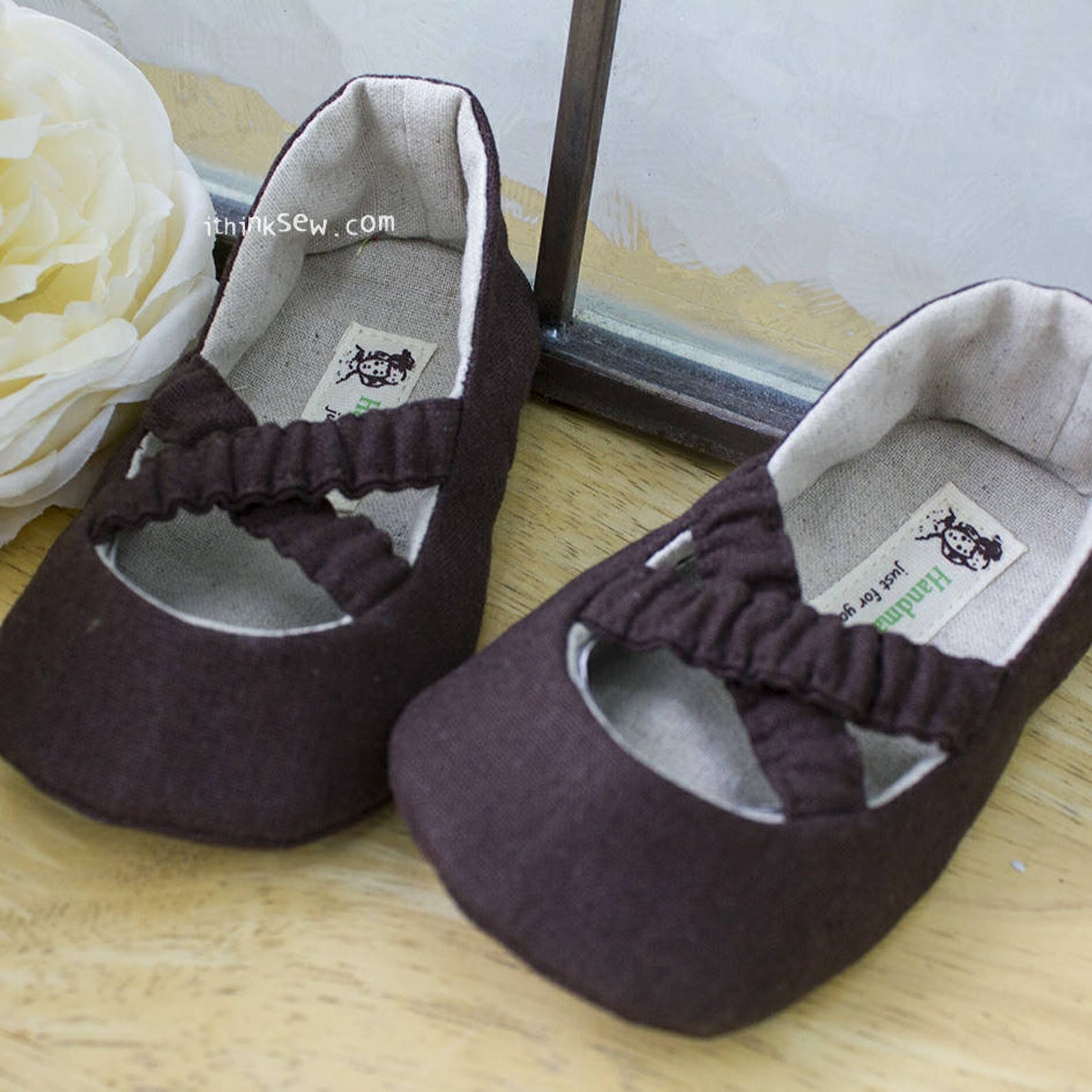 baby ballet shoes pdf sewing pattern (#583)