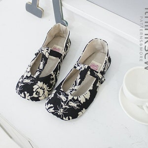 Sabrina Women&#39;s T Strap Shoes