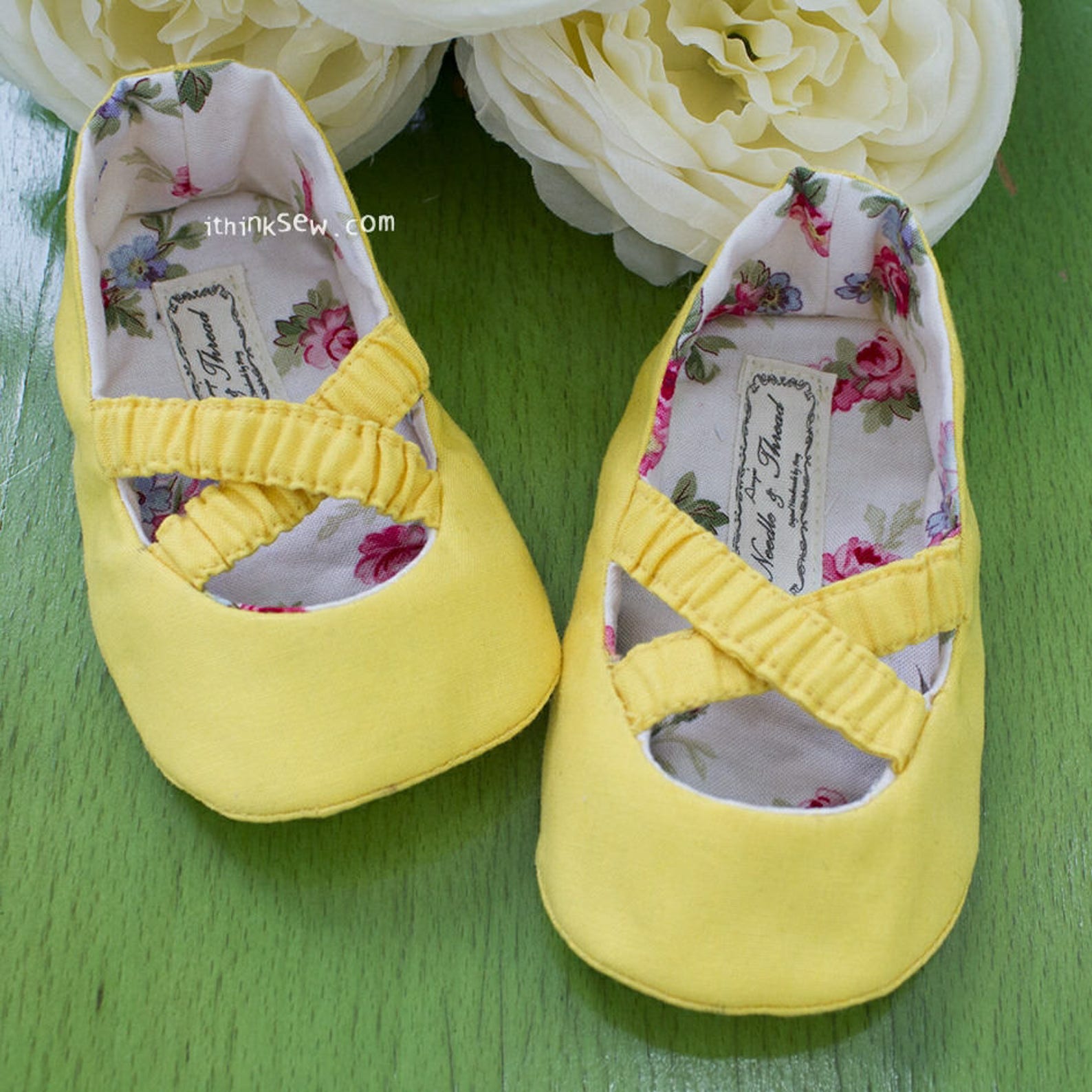 baby ballet shoes pdf sewing pattern (#583)