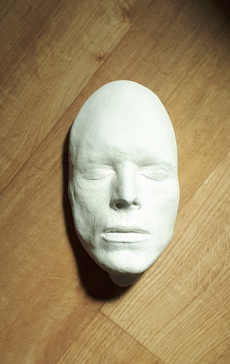 Life Face Cast David Bowie El hombre que cayó a la Tierra 1975 Ojos cerrados imagen 5