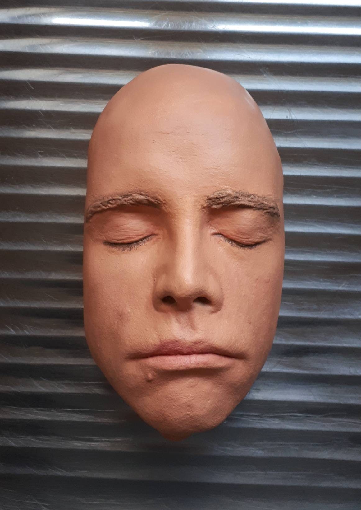 Life Face Cast Bust Of Sigourney Weaver Realistic Style -  Portugal