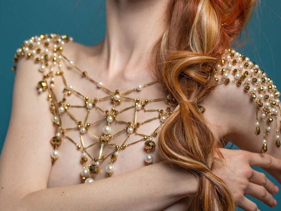 Pearl Gold Vintage Metal Beaded off the Shoulder Necklace. Art