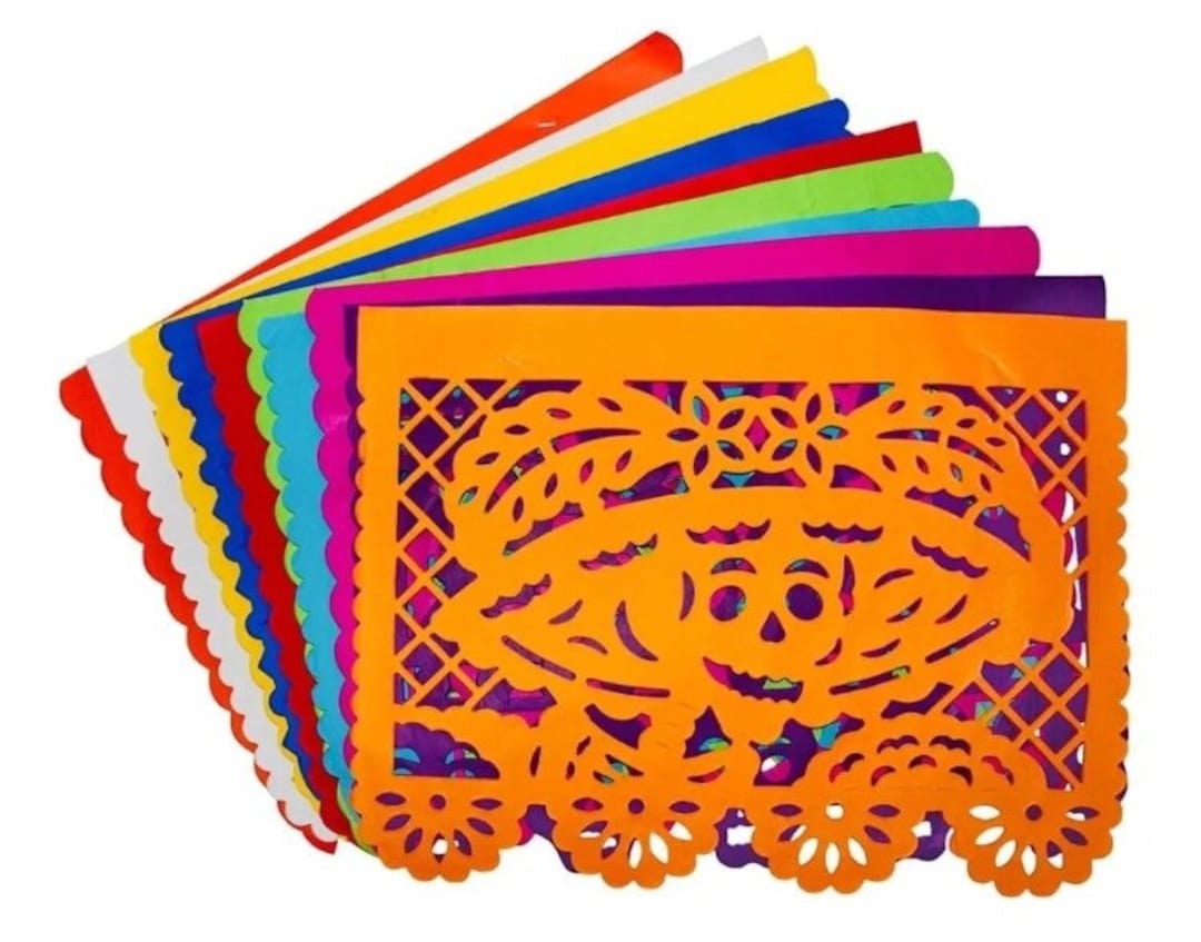 Guirlande Décoration Dia De Los Muertos - 40 Fanions En Feutre Papel Picado - Motifs Crânes, Fleurs, Catrina - 14x17 Cm