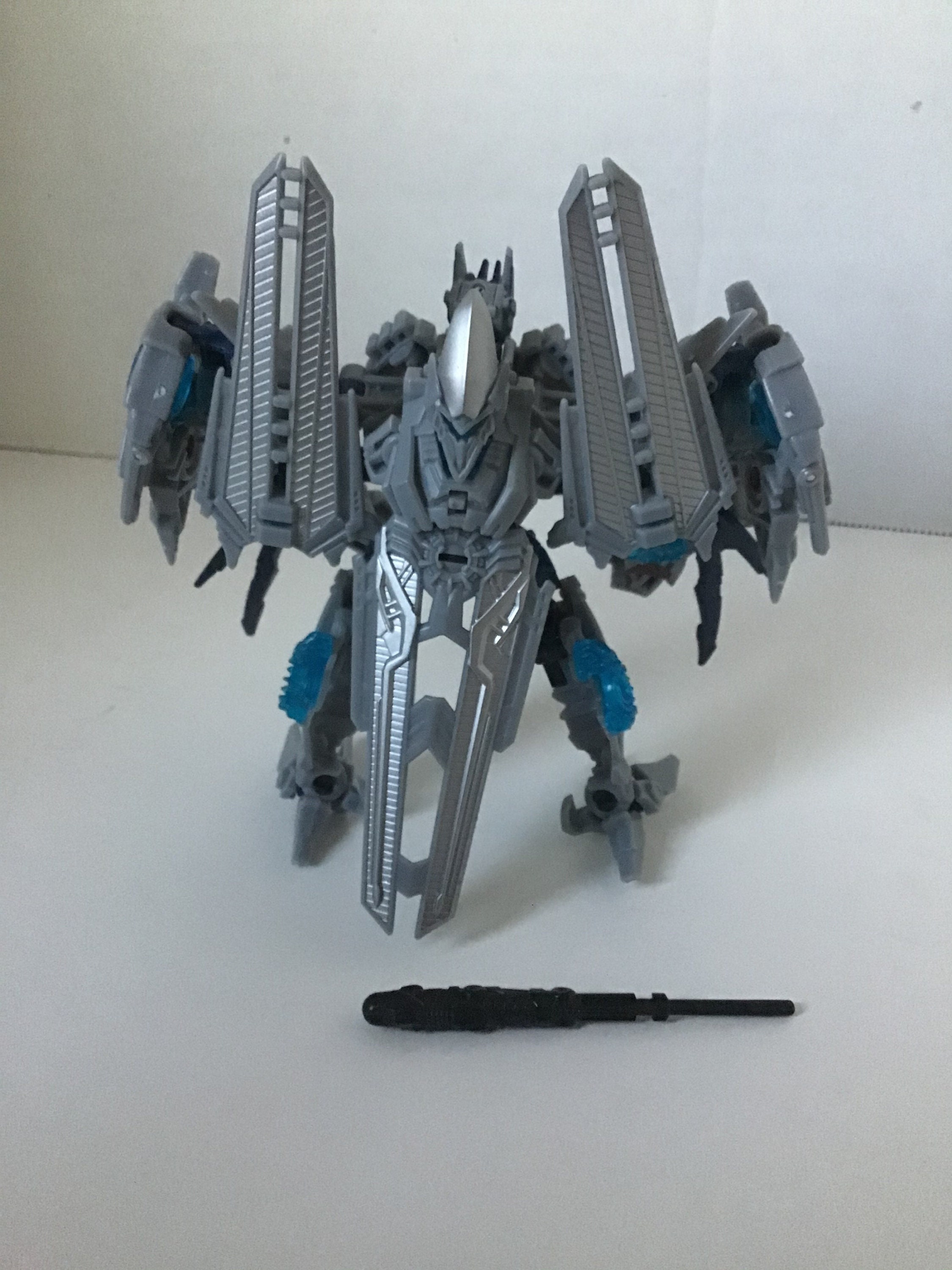 transformers dotm soundwave toy
